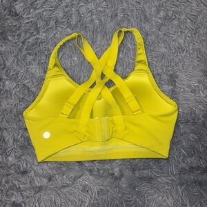 Lululemon Women’s In Alignment Lime Green Sports Bra 34D Light Support Yoga Gym